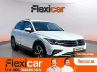 Usado VW Tiguan Life 150 CV (110 kW) 2022 Gris / plata SUV