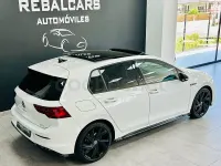 Usado VW Golf VIII R-line 150 CV (110 kW) 2024 Blanco Berlina