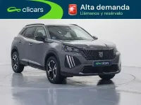 Usado Peugeot 2008 Allure 136 CV (100 kW) 2025 Gris SUV