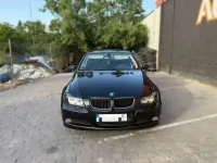 Usado BMW 318 129 CV (94 kW) 2007 Negro Berlina