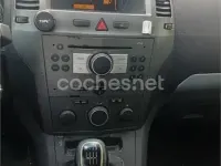 Usado Opel Zafira Cosmo 120 CV (88 kW) 2005 Beige Monovolumen