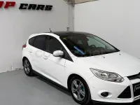 Usado Ford Focus 125 CV (91 kW) 2014 Blanco Berlina