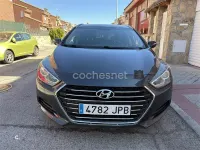 Usado Hyundai i40 141 CV (103 kW) 2016 Gris / plata Familiar