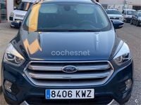 Usado Ford Kuga Trend 120 CV (88 kW) 2019 Azul SUV
