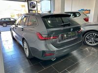 Usado BMW 320 190 CV (139 kW) 2022 Gris / plata Familiar