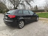 Usado Audi A3 Ambiente 105 CV (77 kW) 2012 Negro Utilitario