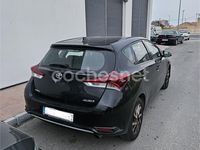 Usado Toyota Auris Active 116 CV (85 kW) 2016 Negro Berlina