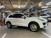 Usado Porsche Cayenne S E-Hybrid 416 CV (305 kW) 2015 Blanco SUV