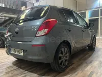 Begagnad Hyundai i20 GO! 85 HK (62 kW) 2014 Grå Halvkombi