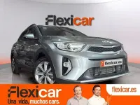 Usado Kia Stonic 84 CV (61 kW) 2024 Gris SUV