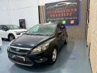 Używany Ford Focus Trend 90 KM (66 kW) 2008 Czarny Sedan/Limuzyna