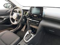 Usado Toyota Yaris Cross Business Edition 116 CV (85 kW) 2024 Blanco SUV