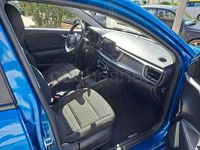 Usado Kia Rio 84 CV (61 kW) 2022 Azul Berlina
