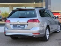 Usado VW Golf VII Advance 150 CV (110 kW) 2019 Gris / plata Familiar