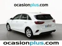 Usado Kia Ceed 136 CV (100 kW) 2023 Blanco Utilitario