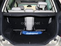 Usado Lancia Musa 95 CV (69 kW) 2011 Negro Monovolumen