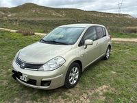 Usado Nissan Tiida Acenta 126 CV (92 kW) 2009 Beige Berlina