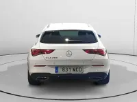 Usado Mercedes CLA200 Shooting Brake 163 CV (119 kW) 2022 Blanco Familiar
