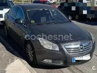 Usado Opel Insignia Essentia 130 CV (95 kW) 2010 Negro Berlina