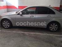 Usado Mercedes C200 136 CV (100 kW) 2010 Gris / plata Berlina