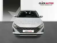 Usado Hyundai i20 79 CV (58 kW) 2025 Gris / plata Utilitario