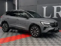 Usado Renault Austral Techno 200 CV (147 kW) 2023 Gris / plata SUV