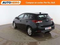 Usado Toyota Auris Hybrid Business Edition 140 CV (102 kW) 2018 Negro Berlina