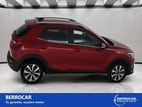 Usado Kia Stonic 84 CV (61 kW) 2024 Rojo SUV