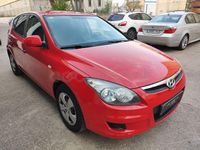 Usado Hyundai i30 Style 126 CV (92 kW) 2010 Rojo Berlina