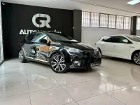 Begagnad Renault Clio V Initiale Paris 140 HK (102 kW) 2021 Svart Sedan