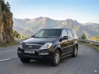 Usado SsangYong Rexton 155 CV (114 kW) 2014 Negro SUV