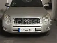 Usado Toyota RAV4 Executive 136 CV (100 kW) 2008 Gris / plata SUV