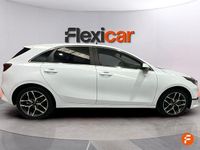 Usado Kia Ceed 120 CV (88 kW) 2022 Blanco Utilitario