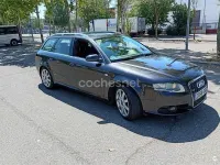 Usado Audi A4 140 CV (102 kW) 2008 Negro Familiar