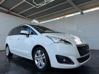 Usado Peugeot 5008 Style 120 CV (88 kW) 2017 Gris / plata Monovolumen