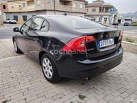 Usado Volvo S60 Summum 115 CV (84 kW) 2012 Negro Berlina