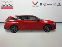 Usado Peugeot 308 SW Allure 130 CV (95 kW) 2024 Rojo Familiar