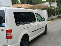 Usado VW Caddy Maxi Edition 102 CV (75 kW) 2014 Blanco Monovolumen