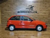 Usado Seat Ibiza 75 CV (55 kW) 2000 Rojo Utilitario