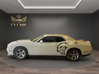 Usado Dodge Challenger SXT 309 CV (227 kW) 2021 Blanco Coupe