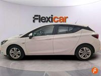 Begagnad Opel Astra Selective 110 HK (80 kW) 2018 Vit Kombi