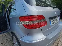 Usado Mercedes B180 109 CV (80 kW) 2007 Azul Monovolumen