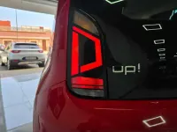 Begagnad VW up! Move 60 HK (44 kW) 2018 Röd Halvkombi