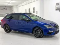 Usado Seat Leon 4Drive 300 CV (220 kW) 2019 Azul Familiar