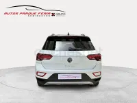 Usado VW T-Roc 110 CV (80 kW) 2023 Blanco SUV