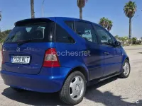 Usado Mercedes A140 Elegance 82 CV (60 kW) 1999 Azul Monovolumen
