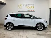 Usado Renault Scénic Intens 95 CV (69 kW) 2017 Blanco Monovolumen