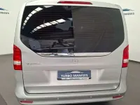 Usado Mercedes V220 163 CV (119 kW) 2021 Plateado Monovolumen