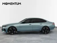 Nuevo BMW i5 442 kW (601 CV) 2026 Verde Berlina