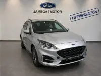 Usado Ford Kuga ST-Line 225 CV (165 kW) 2023 Gris SUV